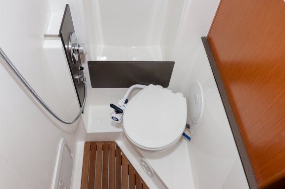 Image of Lia yacht #23