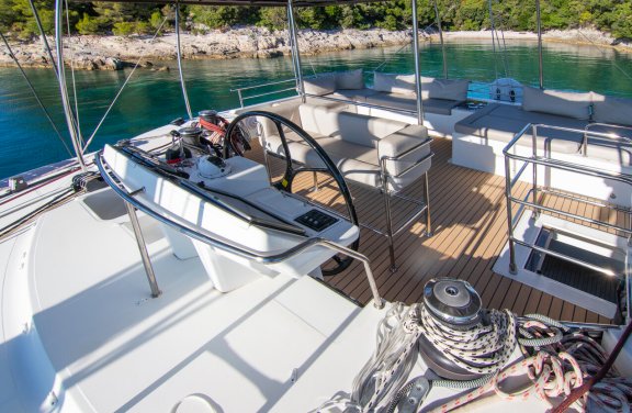 Image of Cool Change yacht #12