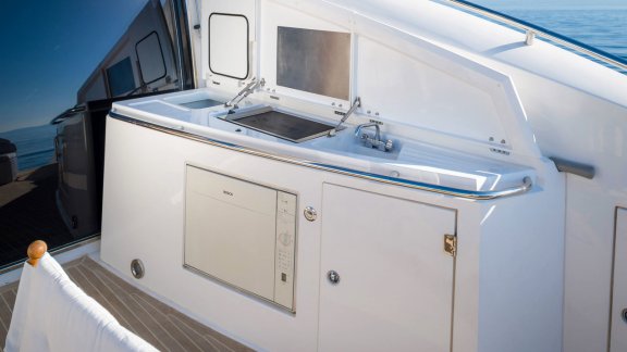 Image of Glorious yacht #10