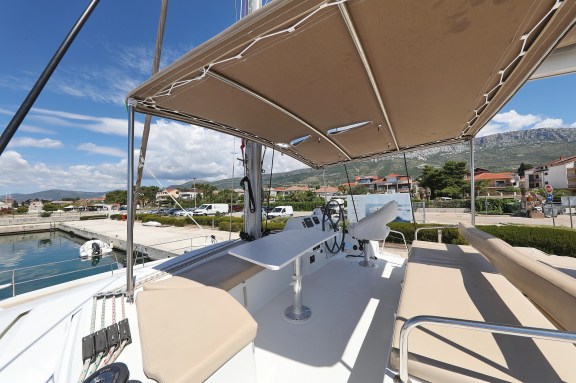 Image of Summer Loft yacht #12