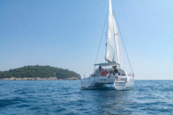 Image of Gratia yacht #3