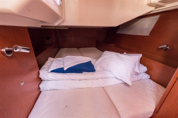 Image of Sparkling yacht #26