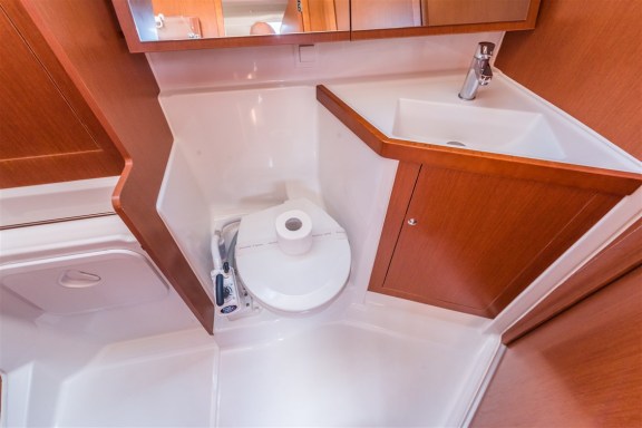 Image of Sparkling yacht #29