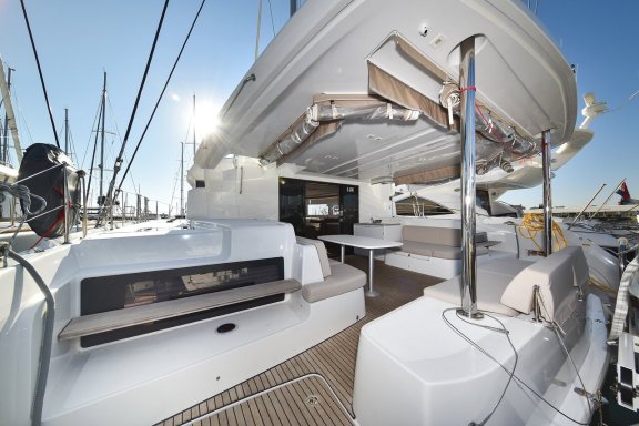 Image of Lux yacht #11