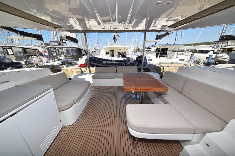 Image of Shadow yacht #14