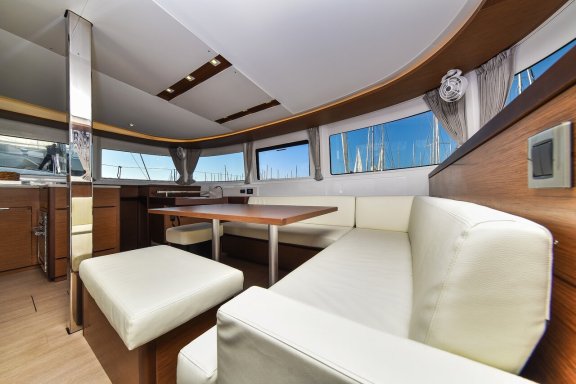 Image of Midlife Crisis yacht #17