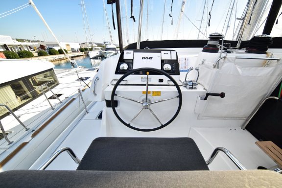 Image of Zeus yacht #11