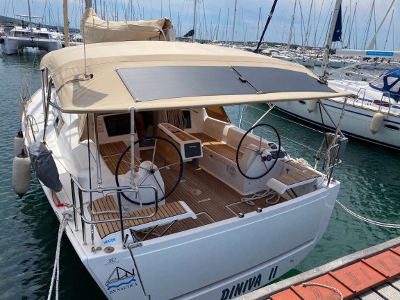 Image of Diniva II yacht #7