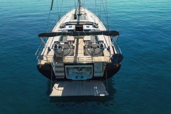 Image of BE Luxe yacht #3