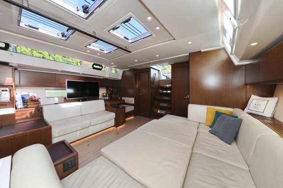 Image of BE Luxe yacht #8