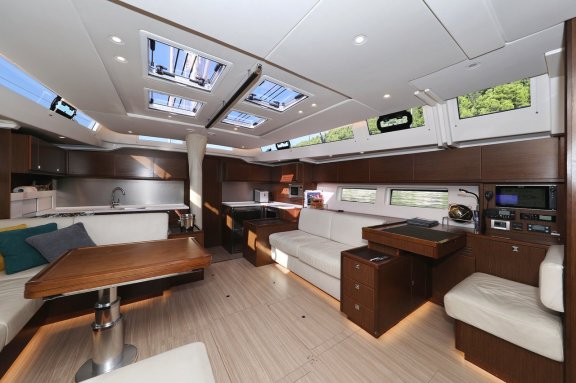 Image of BE Luxe yacht #6