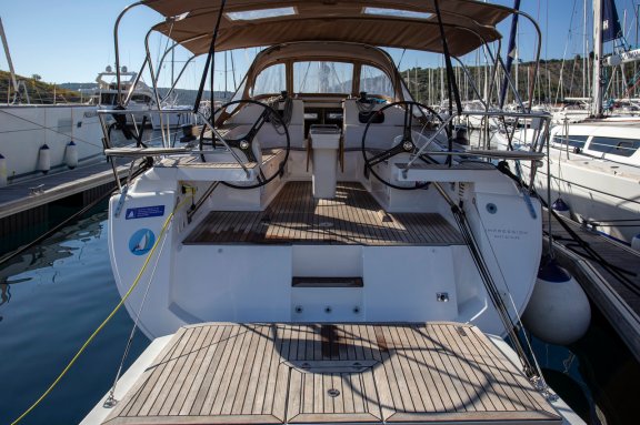 Image of Tightrope yacht #3