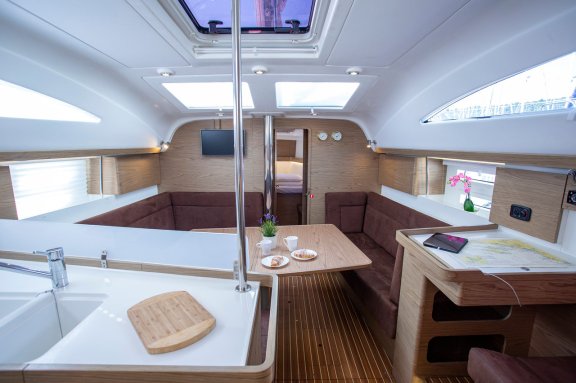 Image of Tightrope yacht #14