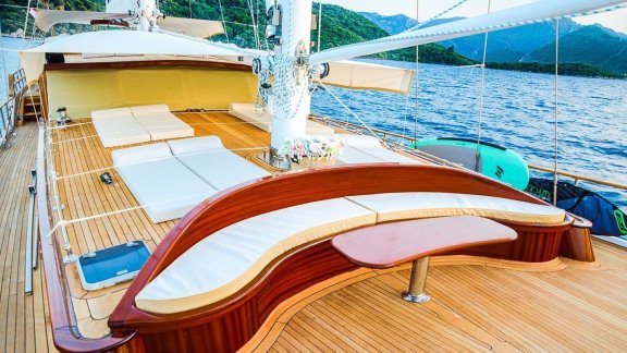 Image of Wicked Felina yacht #10