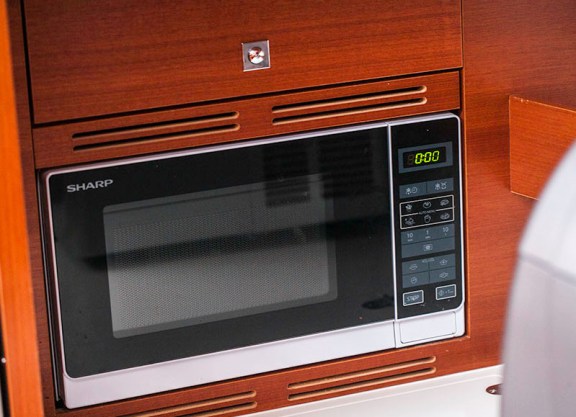 Image of Tefnut yacht #26