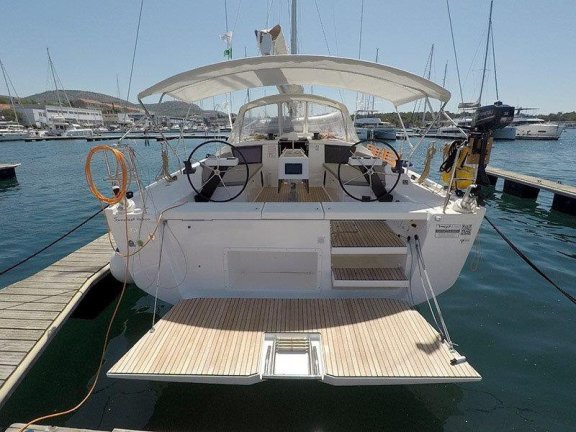 Image of Sweetest taboo yacht #3
