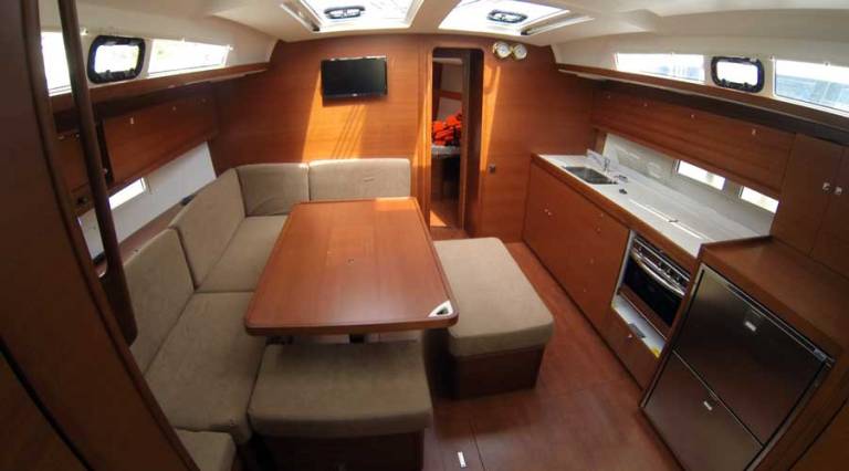 Image of Pinacolada yacht #4