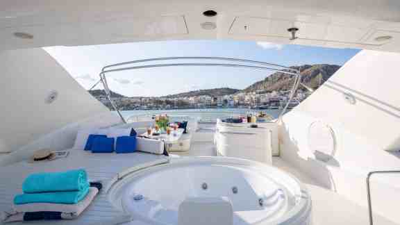 Image of Estia YI yacht #9