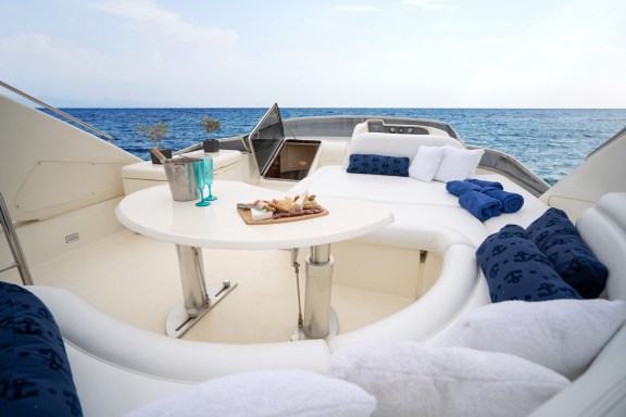Image of Estia Zeus yacht #8
