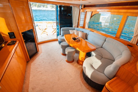 Image of Happy3 yacht #15