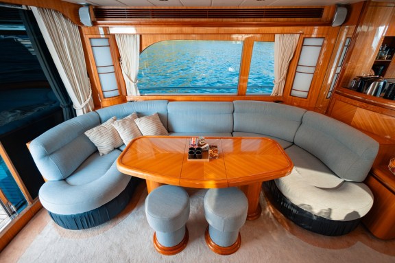 Image of Happy3 yacht #16