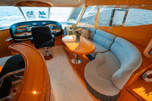 Image of Happy3 yacht #17