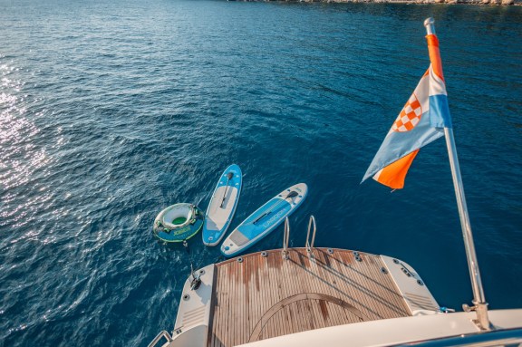 Image of Happy3 yacht #32