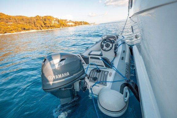 Image of Happy3 yacht #31