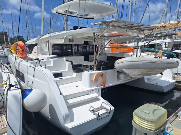 BOATYLICIOUS