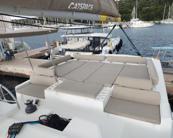 Image of Queen Bee yacht #8