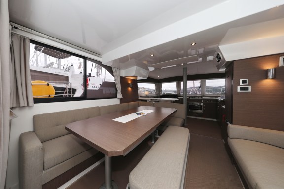 Image of Queen Bee yacht #15