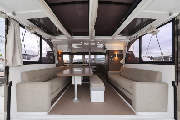 Image of Queen Bee yacht #13