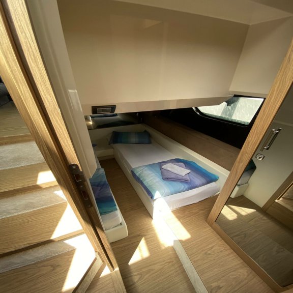 Image of Sid One yacht #29