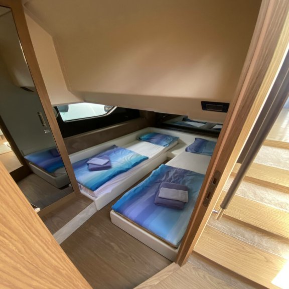 Image of Sid One yacht #30