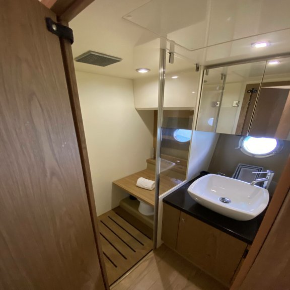 Image of Sid One yacht #34