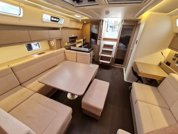 Image of Ariel yacht #7