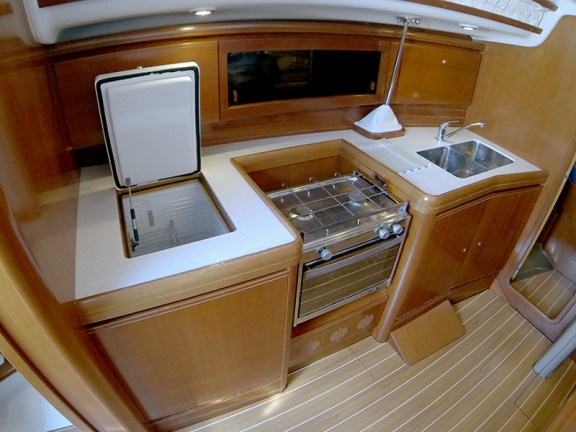 Image of Sportski vuk yacht #8