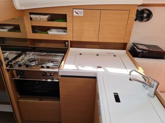 Image of Nala yacht #6