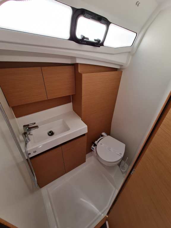 Image of Nala yacht #12