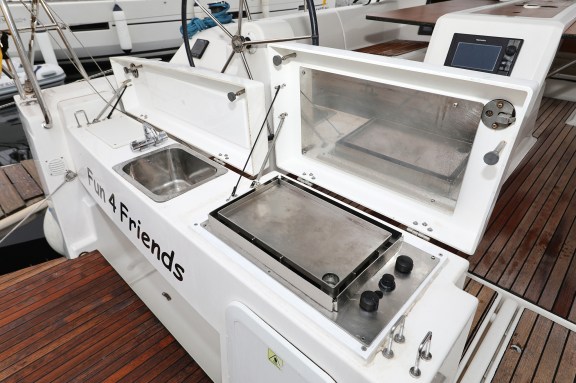 Image of Fun 4 Friends yacht #27