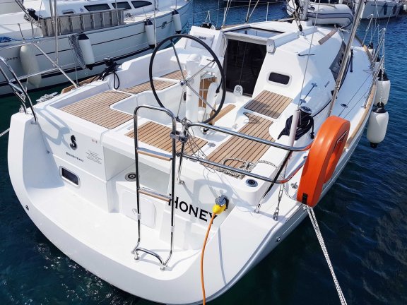Image of Honey yacht #5
