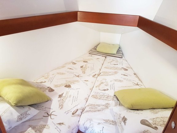 Image of Honey yacht #20