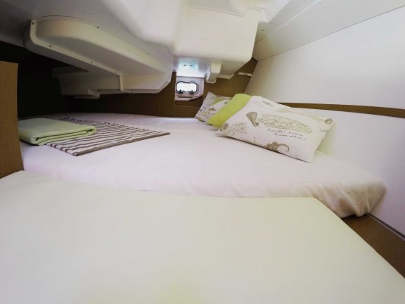 Image of Honey yacht #23