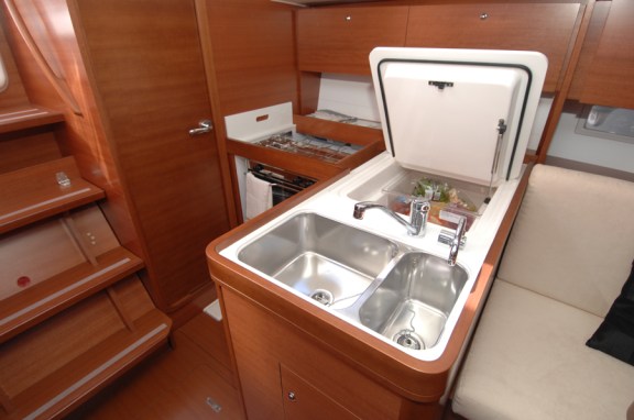 Image of Lara yacht #27