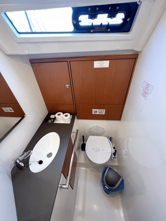 Image of Amazing Grace yacht #21