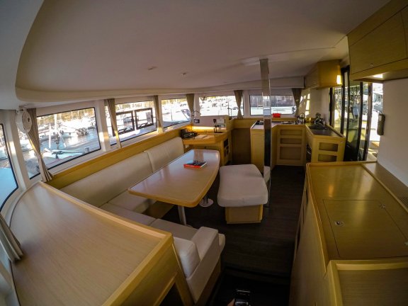 Image of Chamotte yacht #10