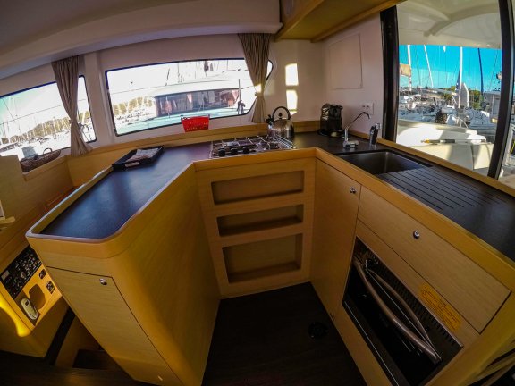 Image of Chamotte yacht #13