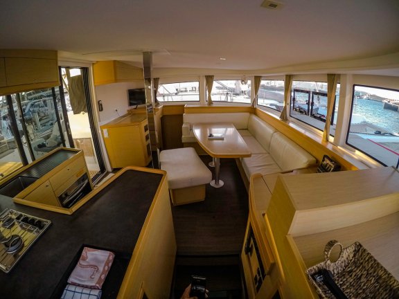 Image of Chamotte yacht #9