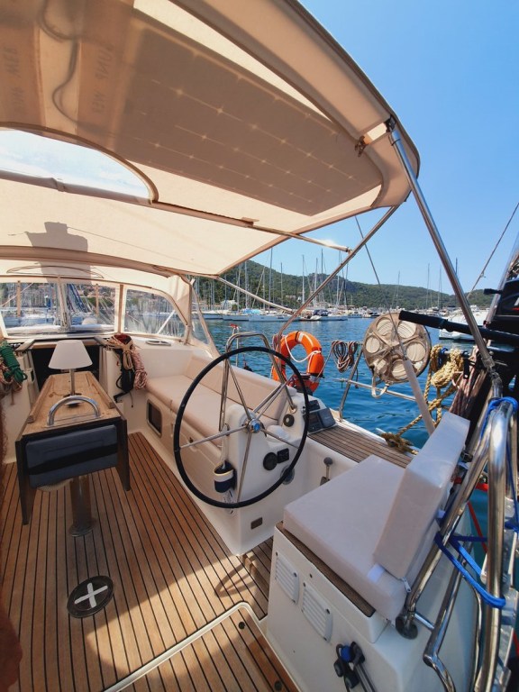 Image of Namaste yacht #3