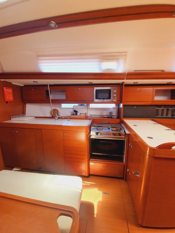 Image of Namaste yacht #10